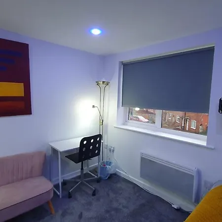 Apartment The Ritz St Lukes *